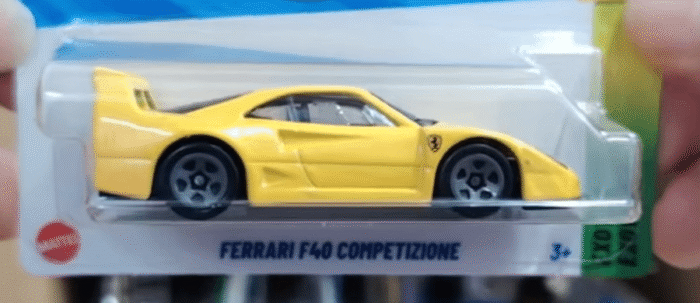 Ferrari-F40-Competitizone