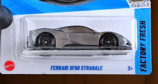 Ferrari-SF-stradle-min